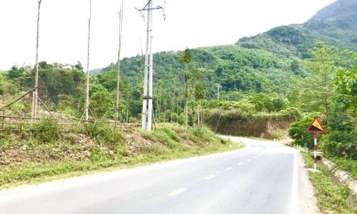 Cần bán 4,4ha trong đó có 400 thổ cư tại hoà bình