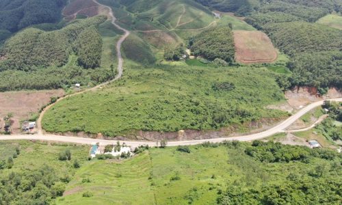 SIÊU PHẨM RSX YÊN THUỶLô 4,1 ha rsx yên thủy chỉ 64k/m.  – Bám đường nhựa 500m là đường trục chính kết nối giữa HN – QL21  – Hồ Cánh Tạng.