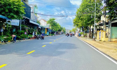 ần bán đất ở đô thị ngay Trung Tâm Thị Trấn -Sổ sẵn -QH 9m5-Giá 6tr/m2-LH 0766.657.643