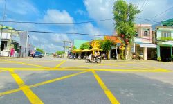 Trung tâm chợ đầu mối tỉnh, sẵn sổ, 330m3, giá 6,8trieu/m2