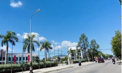 Cần tiền bán gấp đất ngay chợ – khu kinh doanh sầm uất – giá chỉ 780tr – sát đường nhựa 10m5.