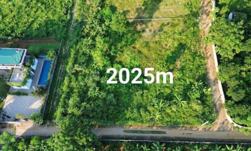 BÁN GẤP LÔ ĐẤT 2 MẶT TIỀN CÓ DT 2025m2 ( 400m2 ONT) VỊ TRÍ NGAY SAU SÂN GOLF SKYLAKE