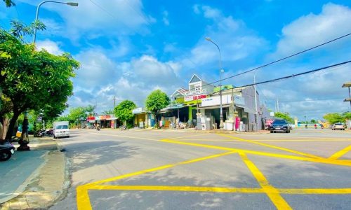 Kinh doanh buôn bán – 150m2 – sẵn sổ – Giá chỉ 950 triệu.