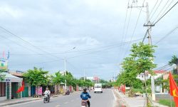 2 lô liền kề có lô góc 2 mt view sông,nằm sau lưng đường Hùng Vương – Nam Phước,Giá chỉ nhỉnh hơn 1 tỷ.