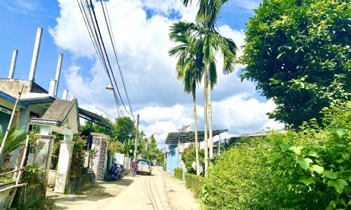 Bán gấp 585m2 đất ở đô thị  trung tâm thị trấn- gần Hội An. Giá chỉ 3 triêu/m2