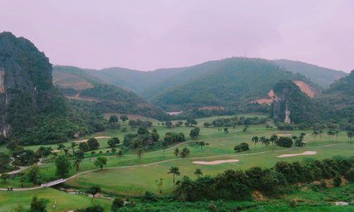 BÁN GẤP LÔ ĐẤT CÓ DT 4000m2 ( 350m2 ONT) VIEW NHÌN TOÀN BỘ RA SÂN GOLF PHƯỢNG HOÀNG