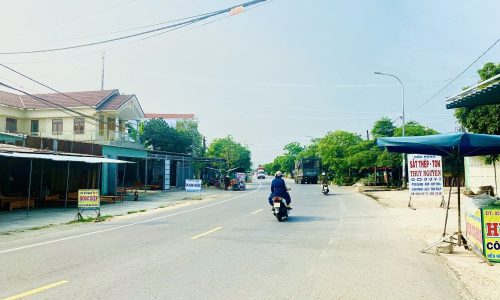 Chính chủ bán gấp lô đất cạnh công viên đường ô tô 6m chỉ 680tr