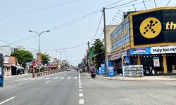 145m2  nở hậu Full đất ở nằm cách QL1A 200m,giá 650tr/lô.