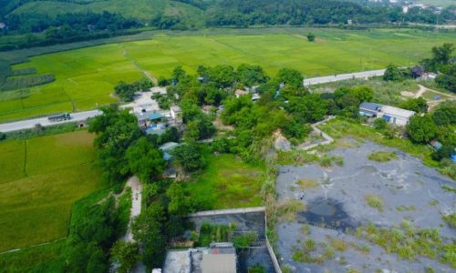 BÁN GÁP LÔ ĐẤT DT 1897m2 VIEW CỰC ĐẸP SẴN NHÀ VƯỜN CÁCH ĐƯỜNG HCM CÓ 30m