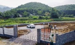 lô đất có diện tích 2800m2 trong đó có 400m2 thổ cư 1575m2 là đất cây lâu năm còn lại là đất nuôi trồng thuỷ sản