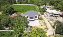 Bán gấp lô đất có diện tích 1718m2 trong đó có 200m2 thổ cư còn lại là đất trồng cây kaau năm