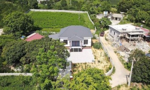 Bán gấp lô đất có diện tích 1718m2 trong đó có 200m2 thổ cư còn lại là đất trồng cây kaau năm