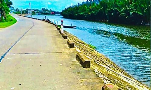 Cần bán gấp 2 lô biệt thự ngang 20m nằm ven Hội AN , sát trục đường Trường Sa.Giá 6xxtr/1 lô.