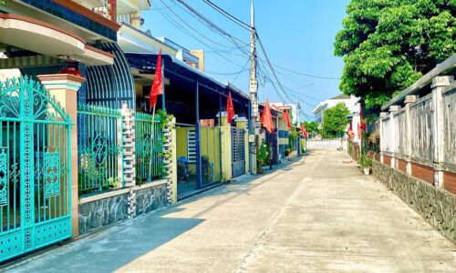 Đất Nam Phước- Sát Ủy ban Huyện- Gần chợ- 90m2 đường oto- Giá 7xx